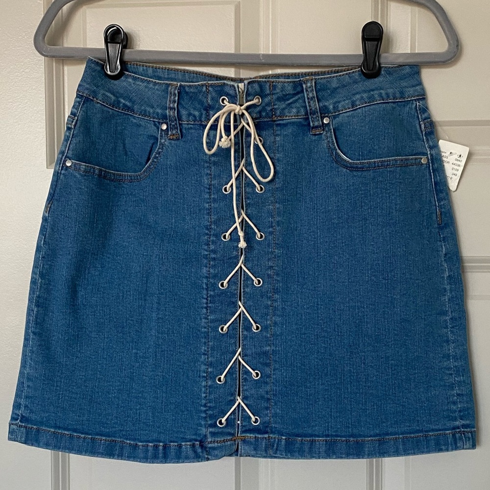 Pacsun tie-front jean skirt